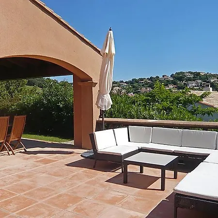 Holiday home Sleeps 8 Pool Wifi La Nartelle