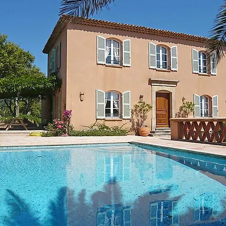 Sleeps 8 Pool Wifi * La Nartelle